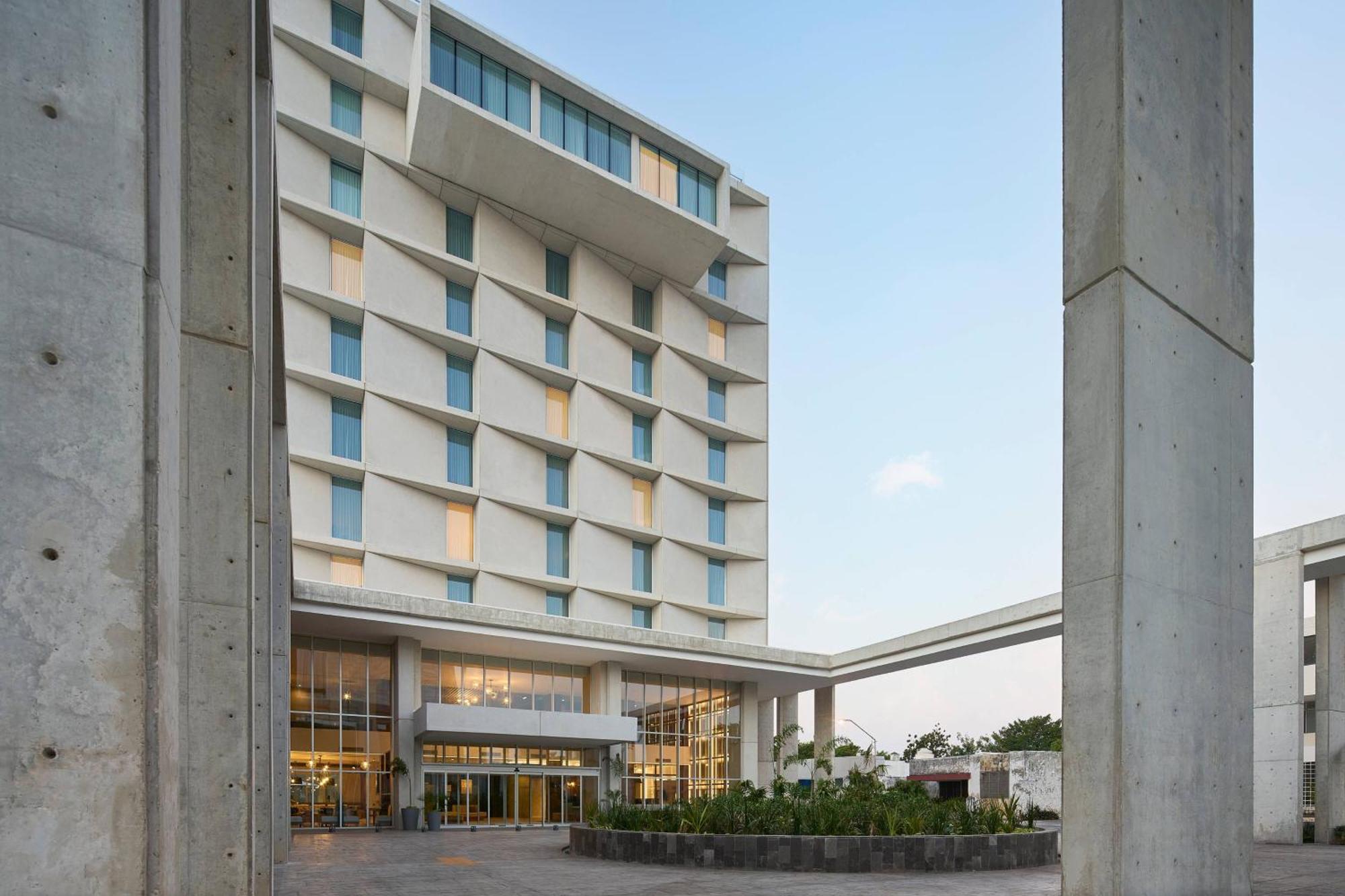 Courtyard By Marriott Merida Downtown المظهر الخارجي الصورة