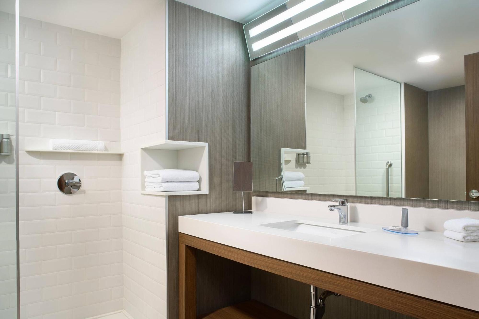 Courtyard By Marriott Merida Downtown المظهر الخارجي الصورة